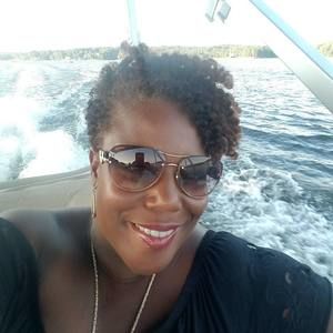 Meet your Posher, Mika